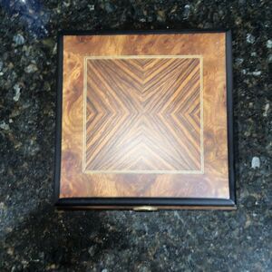 Reuge Vintage Wood Inlay Music Box with Key #4